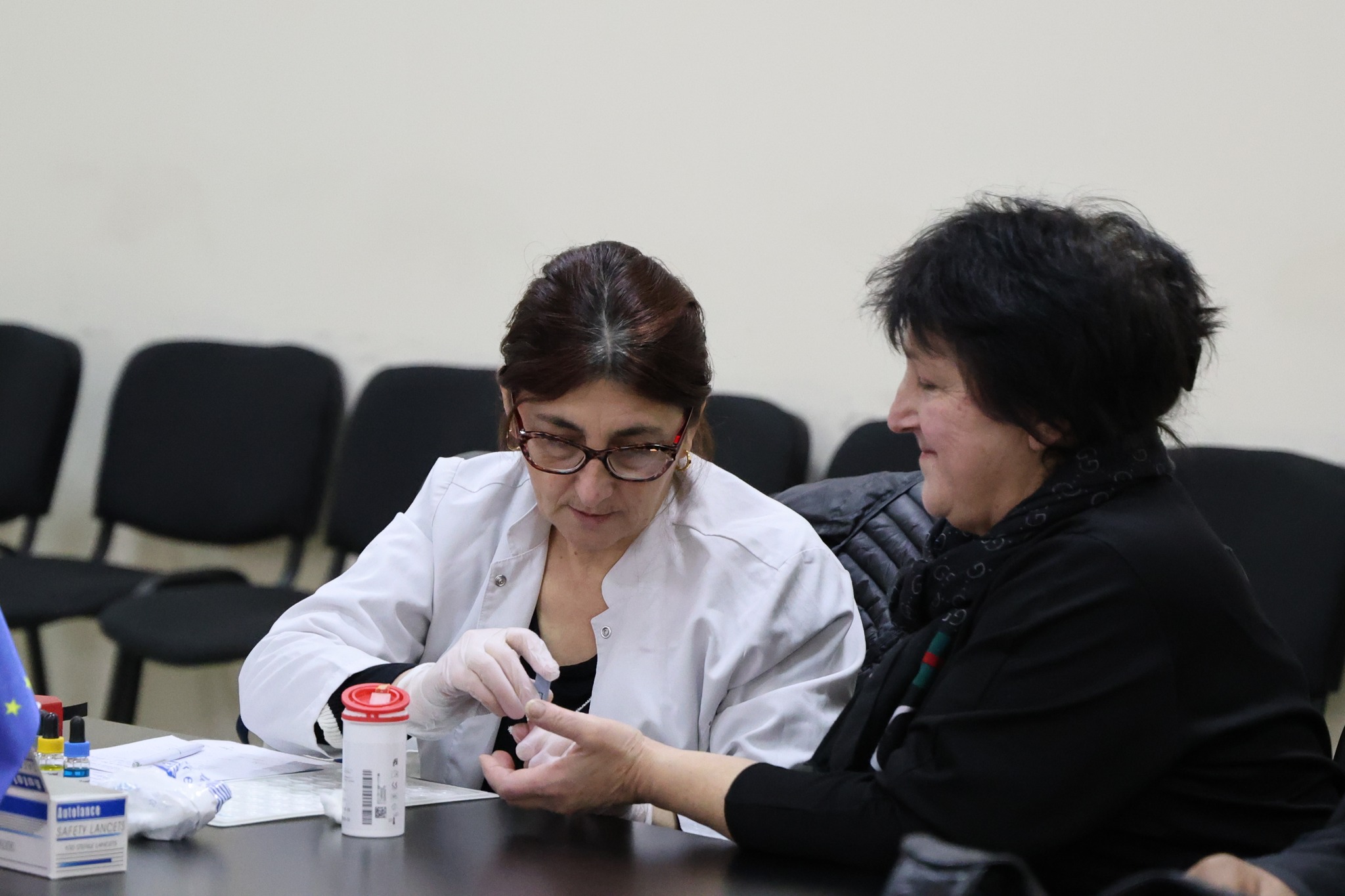 გარდაბნის მუნიციპალიტეტის მერიის თანამშრომლებმა სისხლის უანგარო დონაციაში მიიღეს მონაწილეობა.